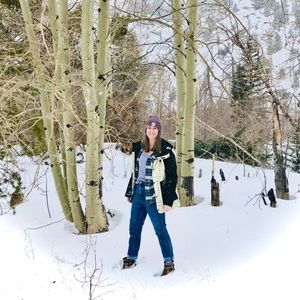 Meet your Posher, Emily